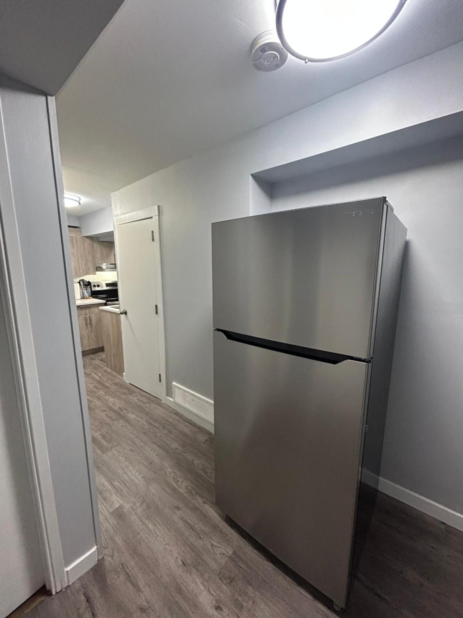 Cute Highlandpark Apartment YYC Exterior foto